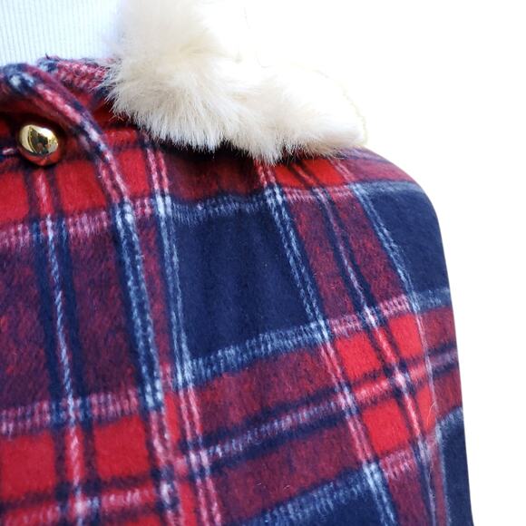 Janie and Jack the Tartan Holiday Cape Red Blue Plaid Faux Fur Collar Sz 7-8 - Picture 4 of 14